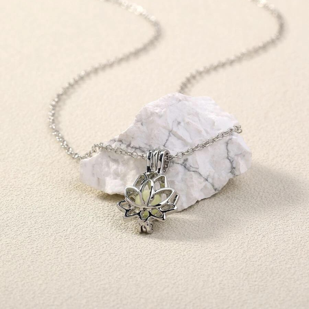 Lumi Lotus Necklace - IndieGlow