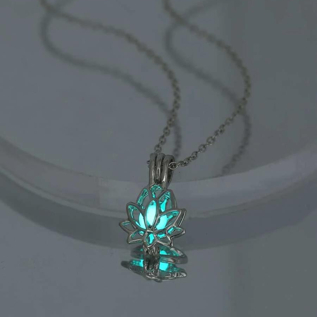 Lumi Lotus Necklace - IndieGlow